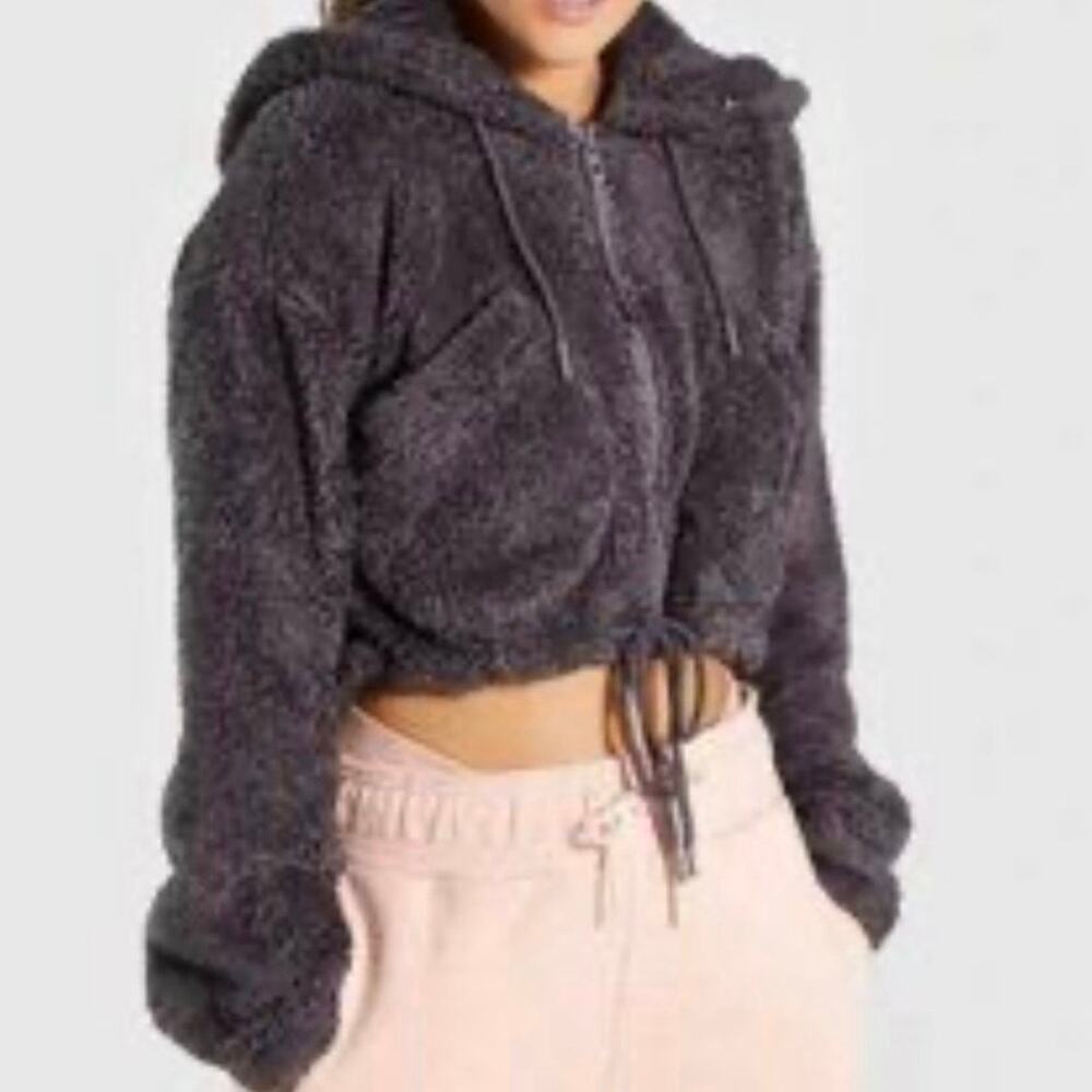 Gymshark sherpa teddy cropped hoodie gray full zip pockets M
